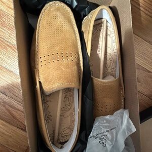 Ugg Bel-Air Venetian Perf Driver Camel Energ  man  Loafers us11